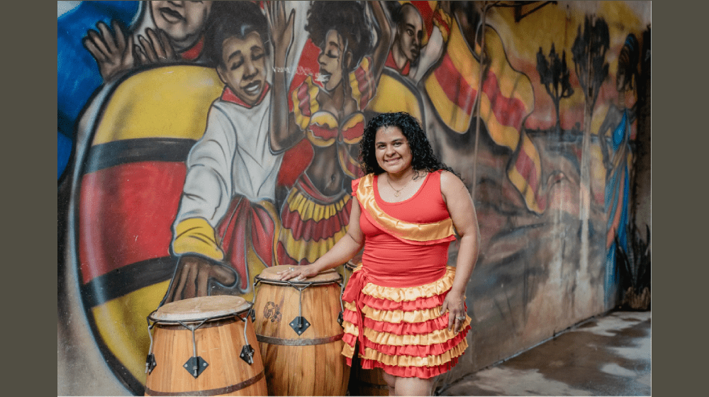 Lorena Medina de la agrupación Kuña Afro.