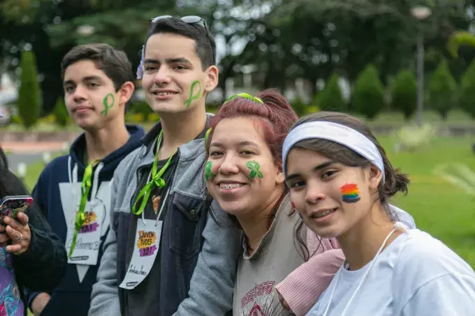 Adolescentes y jóvenes ponen voz a sus demandas